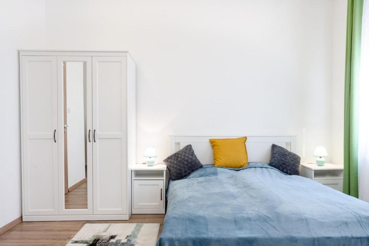 3 En Suit Bedroom Flat In The Main Centre For 6Ppl, 3Bdr,3Bthr,Ac Budapeszt Zewnętrze zdjęcie