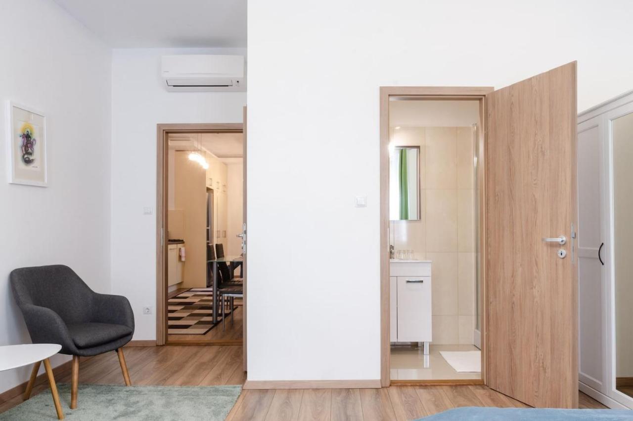 3 En Suit Bedroom Flat In The Main Centre For 6Ppl, 3Bdr,3Bthr,Ac Budapeszt Zewnętrze zdjęcie