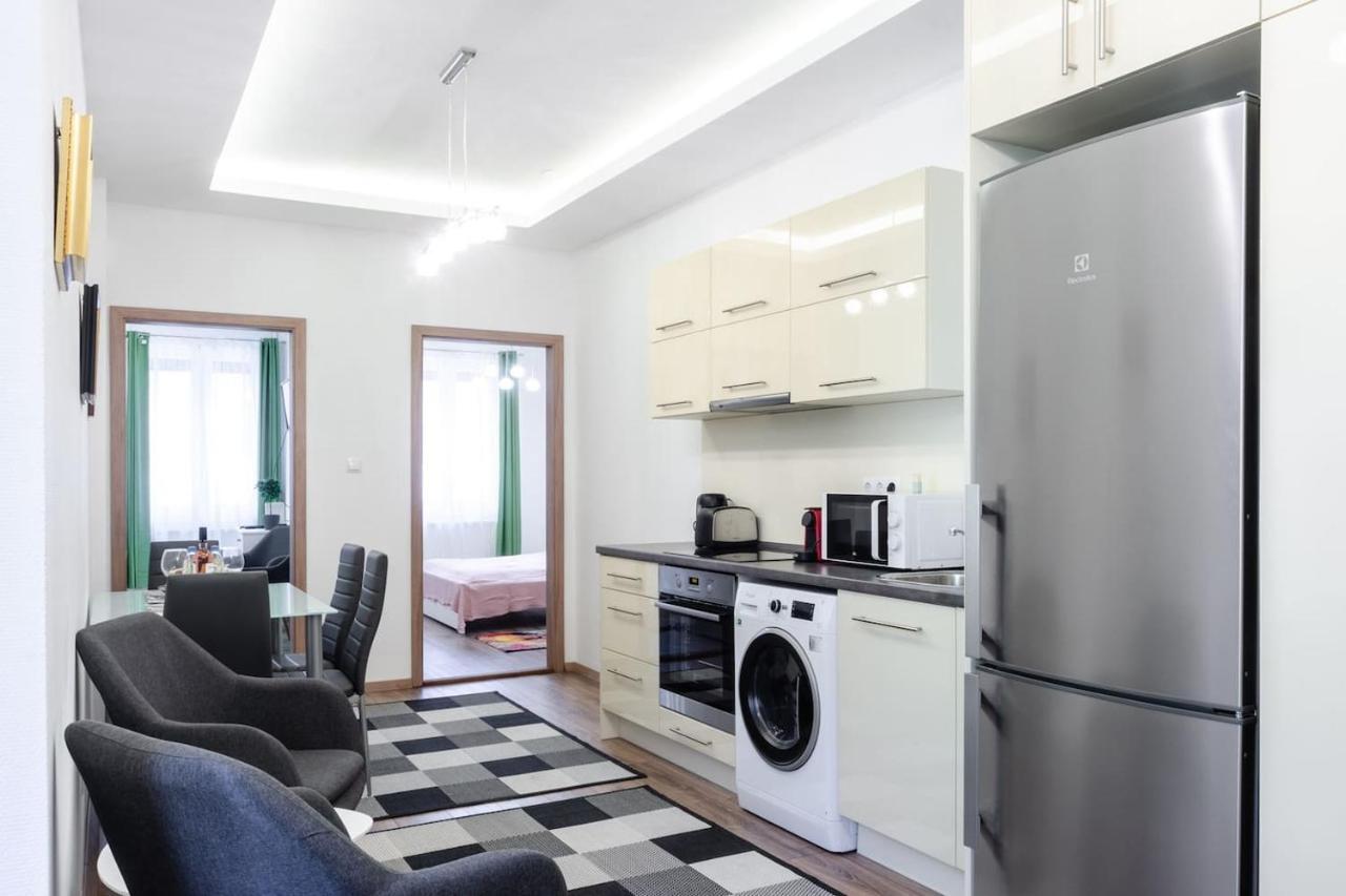 3 En Suit Bedroom Flat In The Main Centre For 6Ppl, 3Bdr,3Bthr,Ac Budapeszt Zewnętrze zdjęcie